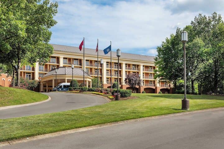 Hotel 52 of 56